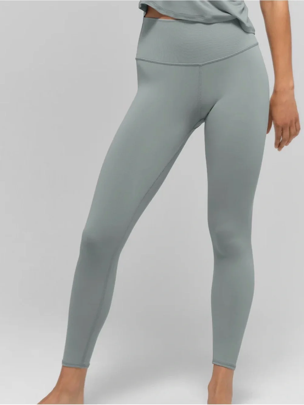 Alo Logo 7/8 High Waist Airbrush Lunar Gray Leggings Women’s Sz Medium-NWT